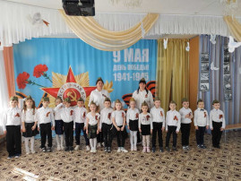 Смотр строя и песни Смотр строя и песни.