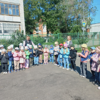 Праздник "Здравствуй, лето!" Праздник "Здравствуй, лето!".