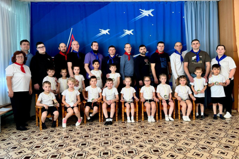 В подготовительной группе прошло спортивный праздник "23 февраля" В подготовительной группе прошло спортивный праздник "23 февраля".